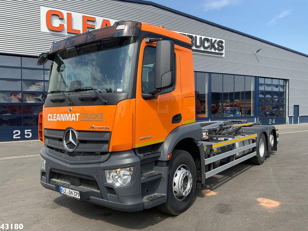 Abrollcontainer Türe ait Sonstige Mercedes Benz Actros 2643 VDL 21 Ton haakarmsysteem, Gebrauchtmaschine içinde ANDELST (resim 2)