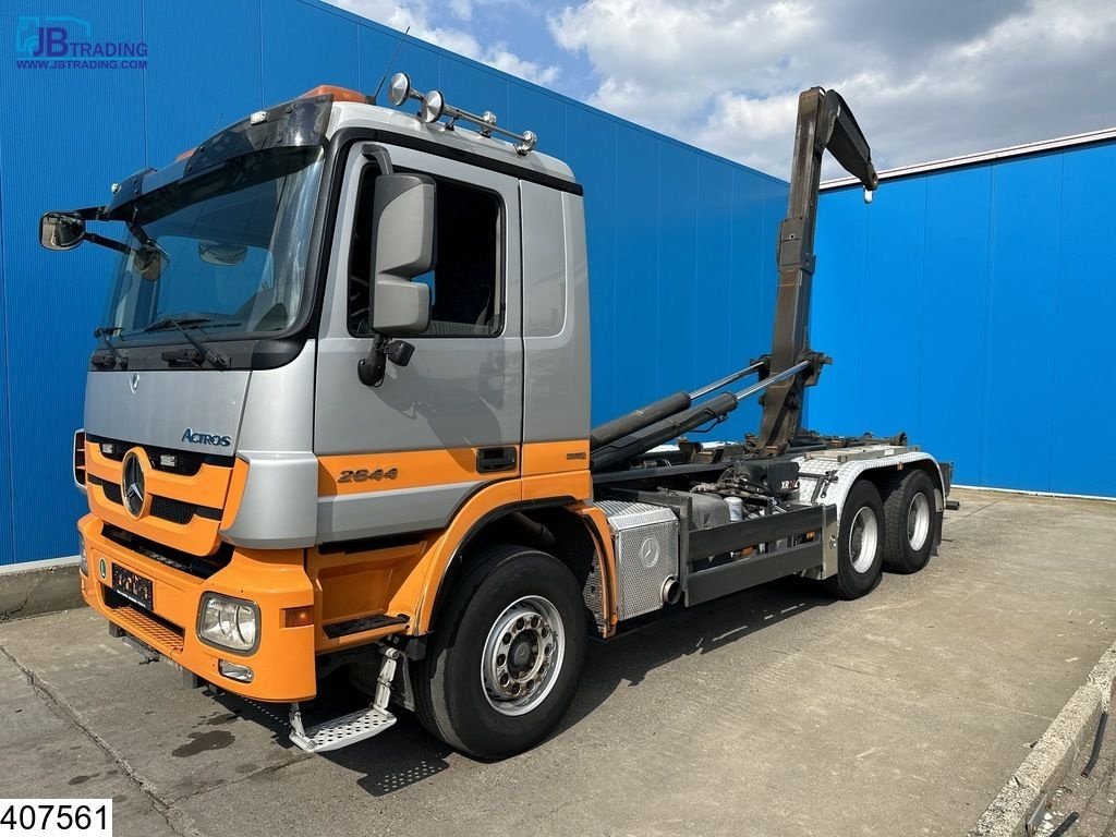 Abrollcontainer of the type Sonstige Mercedes Benz Actros 2646 6x4, EURO 5, Retarder, Multilift, Gebrauchtmaschine in Ede (Picture 1)