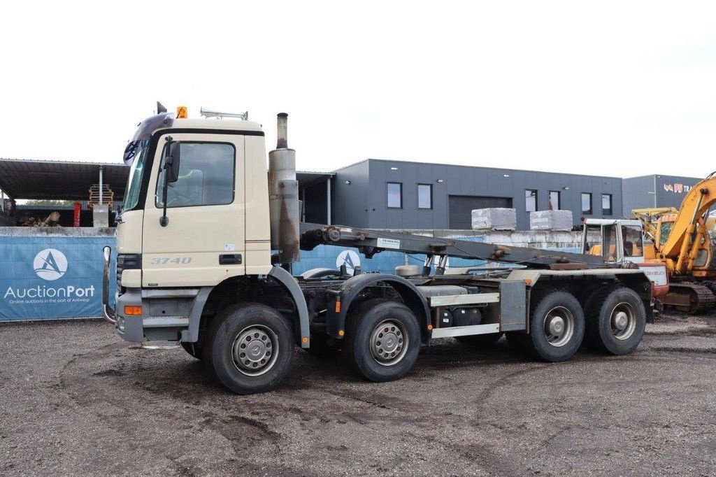 Abrollcontainer Türe ait Sonstige Mercedes Benz Actros 4140K/8X4/4, Gebrauchtmaschine içinde Antwerpen (resim 1)