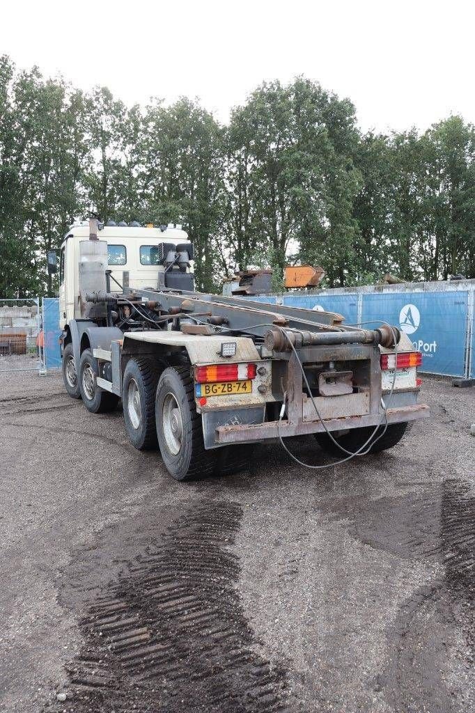 Abrollcontainer of the type Sonstige Mercedes Benz Actros 4140K/8X4/4, Gebrauchtmaschine in Antwerpen (Picture 4)