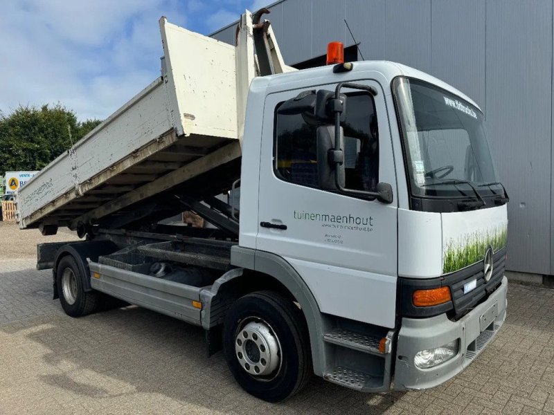 Abrollcontainer van het type Sonstige Mercedes Benz Atego 1218 **HOOKLIFT+CONTAINER-BE TRUCK**, Gebrauchtmaschine in Kessel (Foto 1)