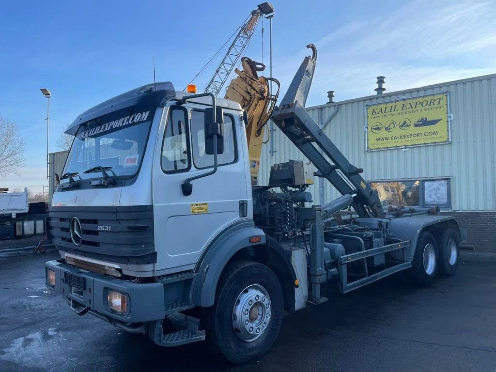 Abrollcontainer des Typs Sonstige Mercedes Benz SK 2631 Ampliroll 6x4 Atlas 140.1 Crane V6 Big Axle's Top Condit, Gebrauchtmaschine in 'S-Hertogenbosch (Bild 8)