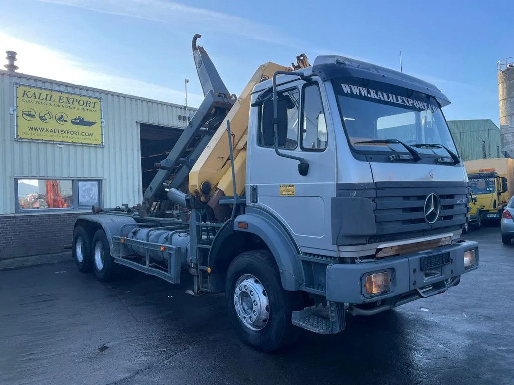 Abrollcontainer des Typs Sonstige Mercedes Benz SK 2631 Ampliroll 6x4 Atlas 140.1 Crane V6 Big Axle's Top Condit, Gebrauchtmaschine in 'S-Hertogenbosch (Bild 9)