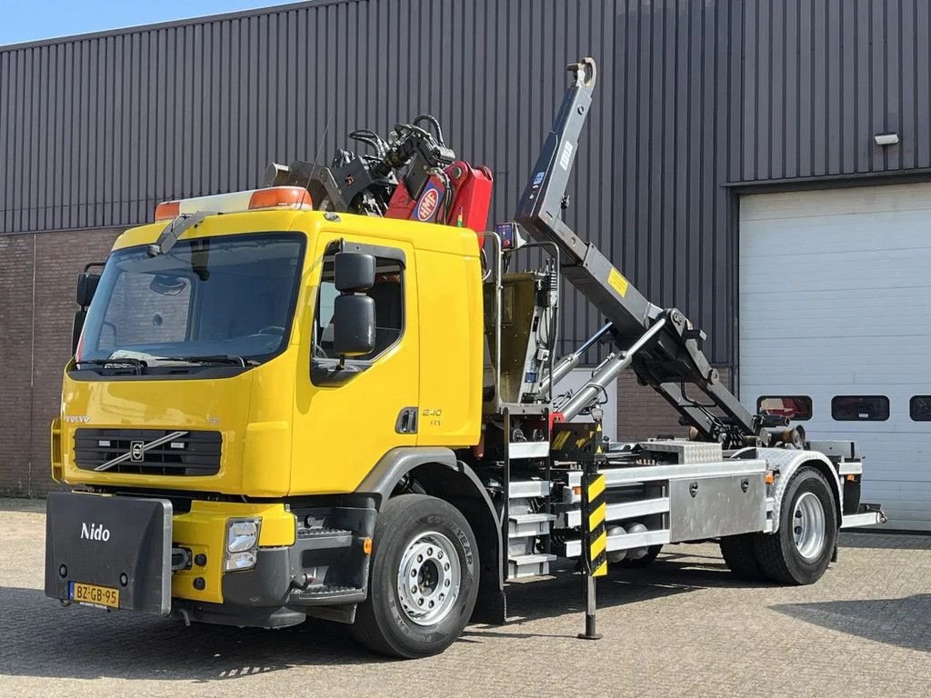 Abrollcontainer a típus Volvo FE 240 / HMF Z-Crane / Radio remote / Hooklift Haakarm / Only 20, Gebrauchtmaschine ekkor: Ammerzoden (Kép 5)