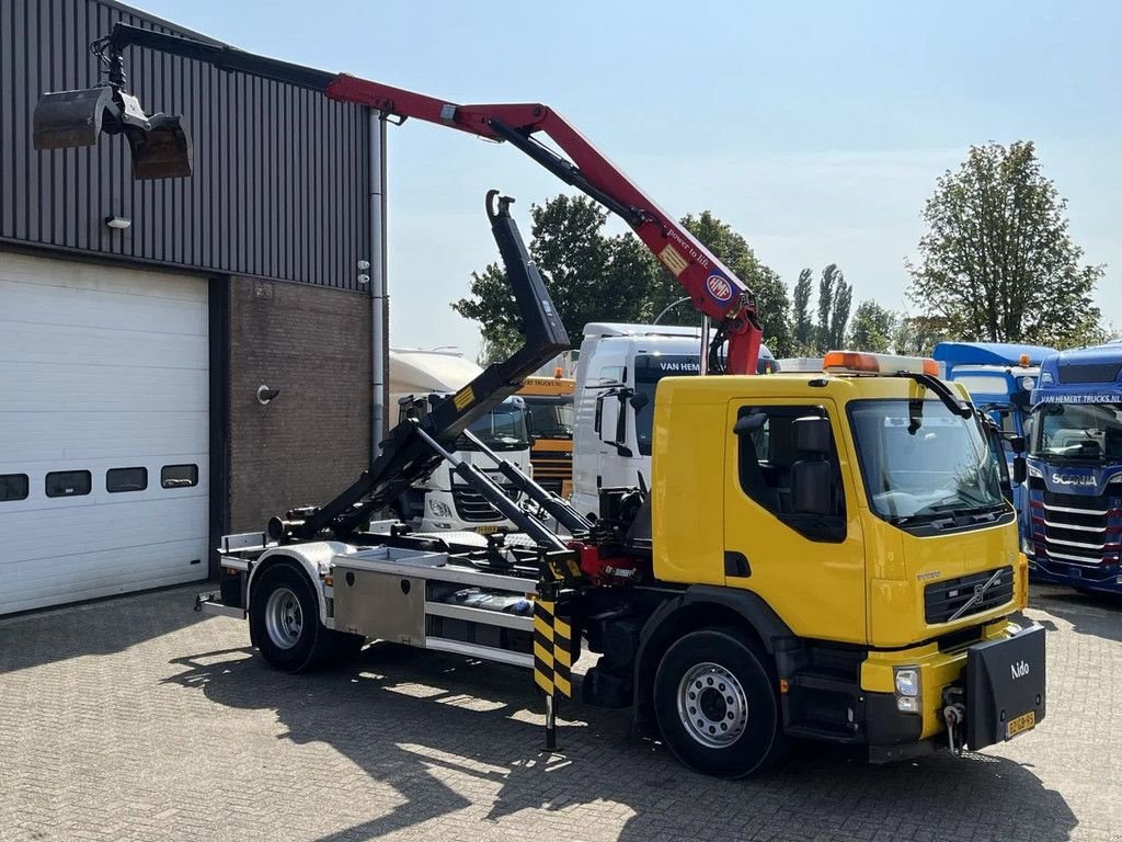 Abrollcontainer del tipo Volvo FE 240 / HMF Z-Crane / Radio remote / Hooklift Haakarm / Only 20, Gebrauchtmaschine en Ammerzoden (Imagen 2)