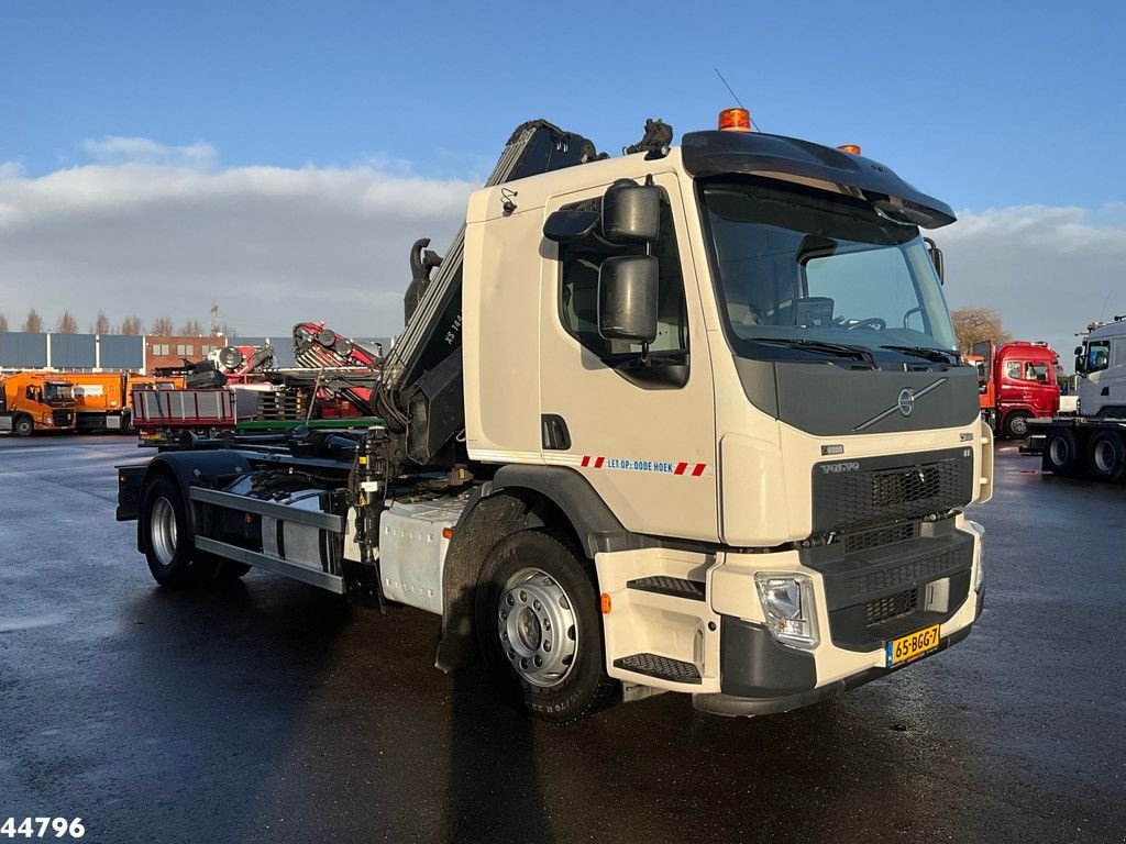 Abrollcontainer du type Volvo FE 250 Euro 6 Hiab 14 Tonmeter laadkraan Just 185.348 km!, Gebrauchtmaschine en ANDELST (Photo 5)