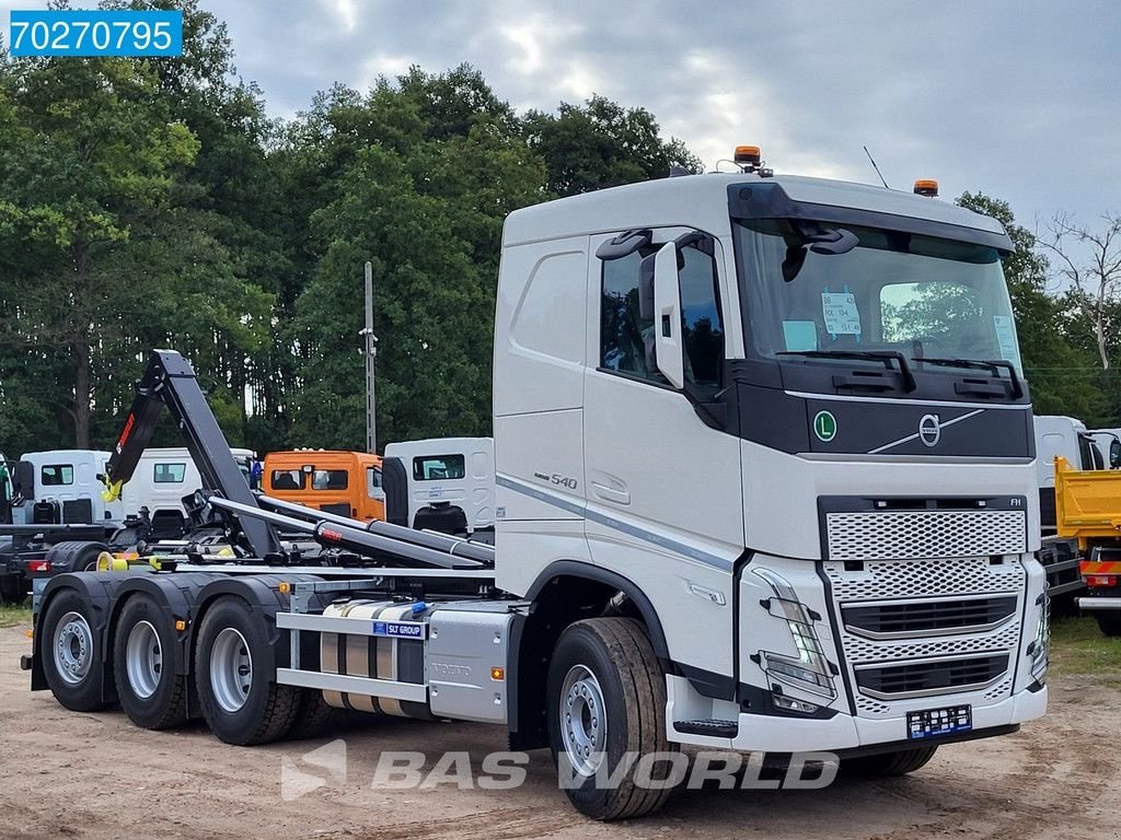 Abrollcontainer des Typs Volvo FH 540 8X4 24 tons Hiab Multilift Lift-Lenkasche Retarder Euro 6, Neumaschine in Veghel (Bild 9)