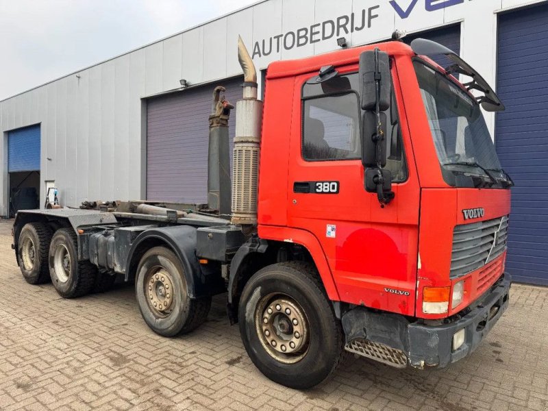 Abrollcontainer tipa Volvo FL 12.380 **8x4-HUBREDUCTION-FULL STEEL**, Gebrauchtmaschine u Kessel (Slika 1)