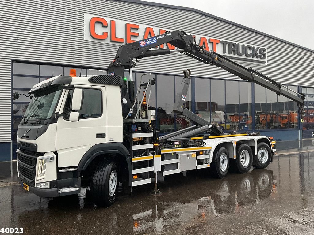 Abrollcontainer tipa Volvo FM 420 8x2 HMF 28 Tonmeter laadkraan Just 85.125 km!, Gebrauchtmaschine u ANDELST (Slika 1)