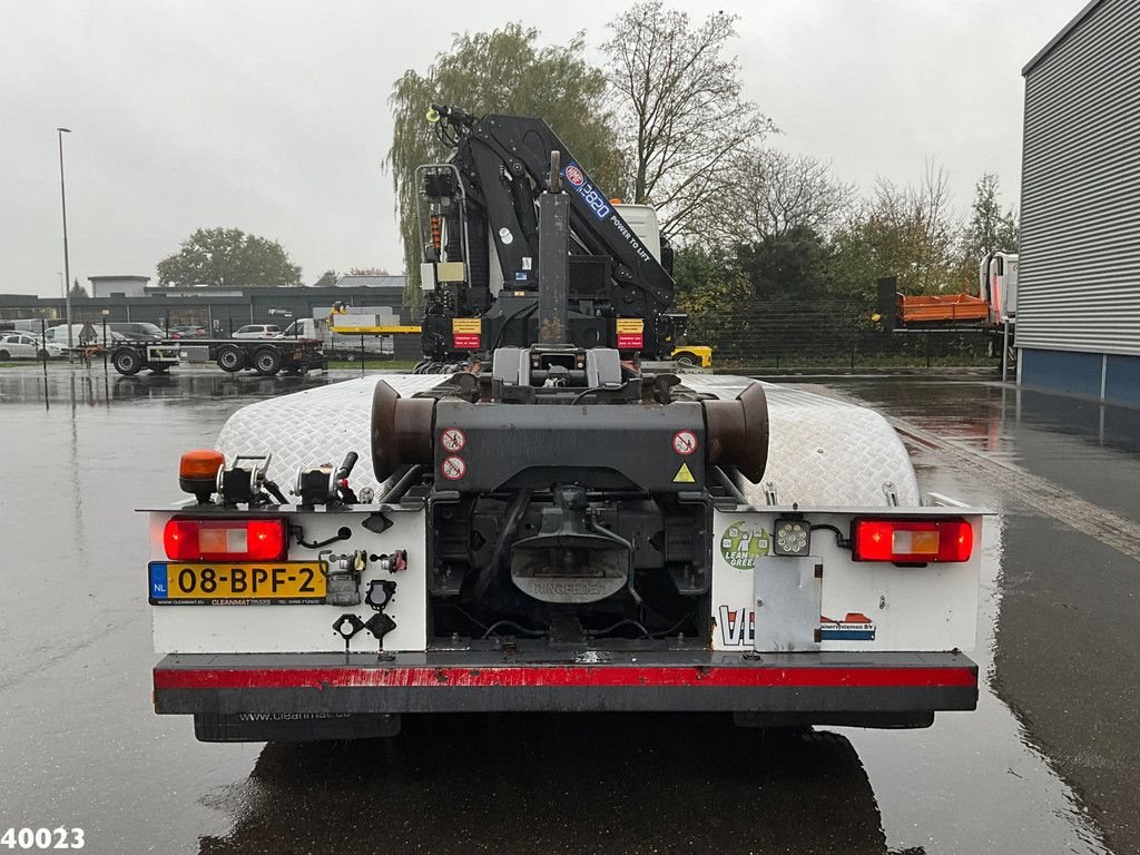 Abrollcontainer of the type Volvo FM 420 8x2 HMF 28 Tonmeter laadkraan Just 85.125 km!, Gebrauchtmaschine in ANDELST (Picture 4)