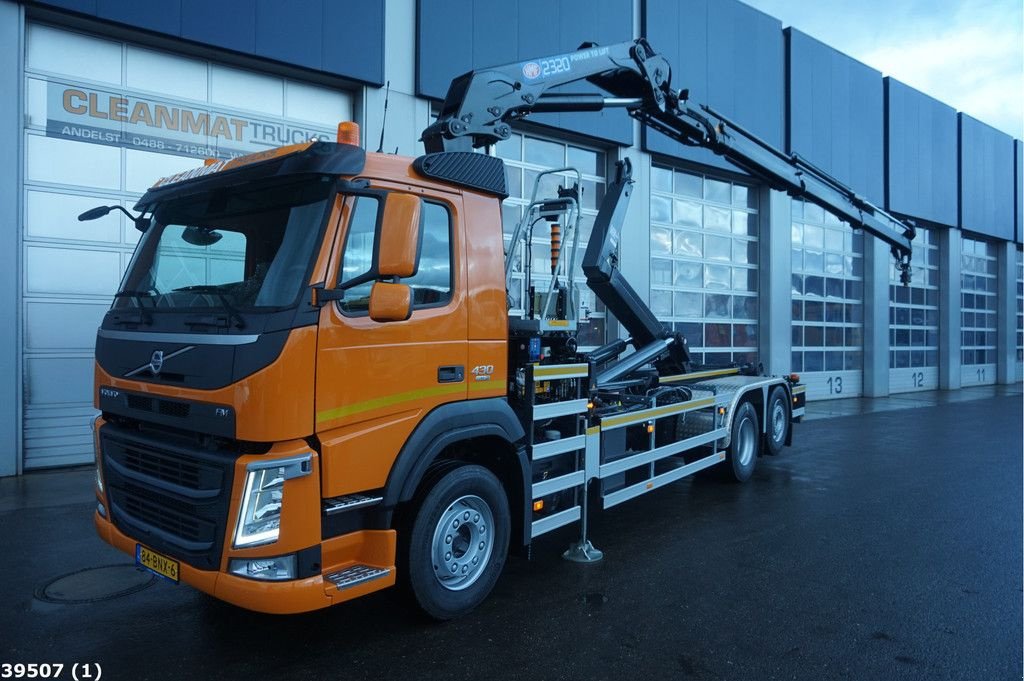 Abrollcontainer typu Volvo FM 440 HMF 23 ton/meter laadkraan, Gebrauchtmaschine w ANDELST (Zdjęcie 1)