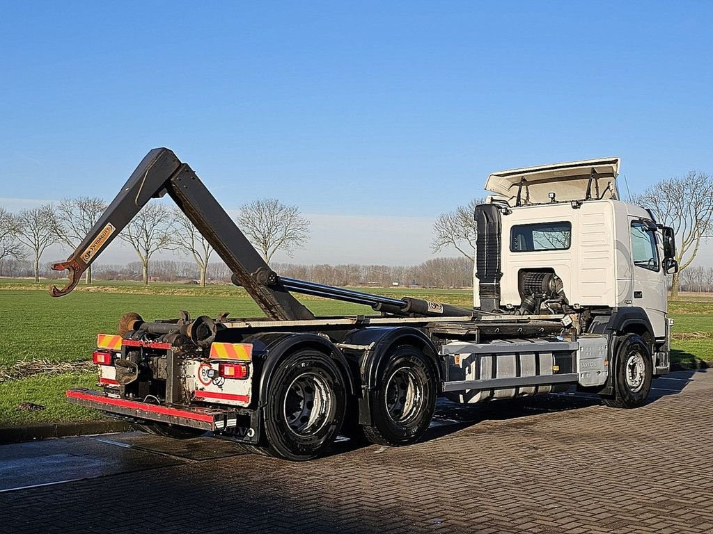 Abrollcontainer des Typs Volvo FM 450 AJK hooklift, Gebrauchtmaschine in Vuren (Bild 3)