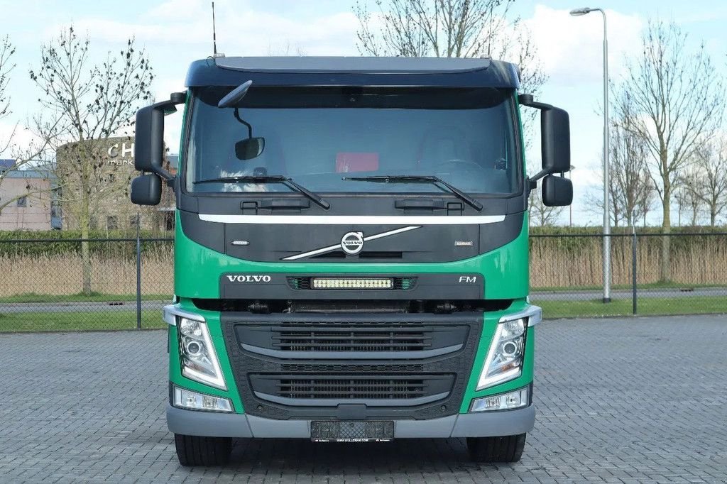 Abrollcontainer del tipo Volvo FM 460 6X2*4 EURO 6 LENKACHSE STEERING AXLE, Gebrauchtmaschine en Marknesse (Imagen 2)