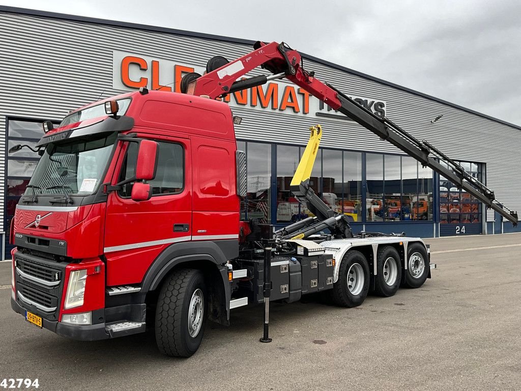 Abrollcontainer typu Volvo FM 500 Euro 6 HMF 26 Tonmeter laadkraan + Palfinger 20 Ton haaka, Gebrauchtmaschine v ANDELST (Obrázek 1)