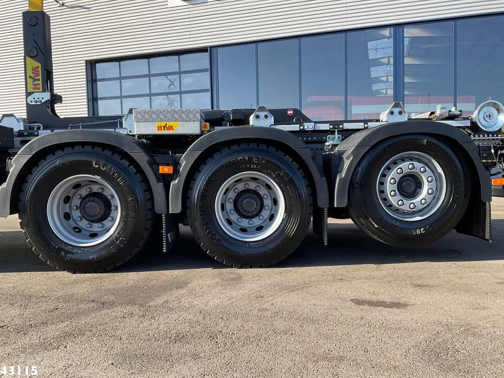 Abrollcontainer van het type Volvo FMX 500 8x4 Tridem Fassi 27 Tonmeter laadkraan NEW AND UNUSED!, Gebrauchtmaschine in ANDELST (Foto 9)