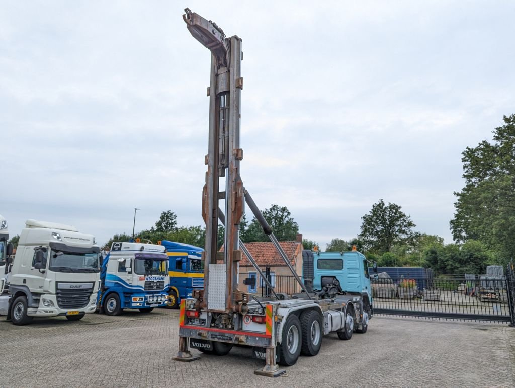 Abrollcontainer του τύπου Volvo FMX410 8x4/4 Daycab Euro5 - Haakarm 25T - CementSilo - RadioGraf, Gebrauchtmaschine σε Oud Gastel (Φωτογραφία 3)