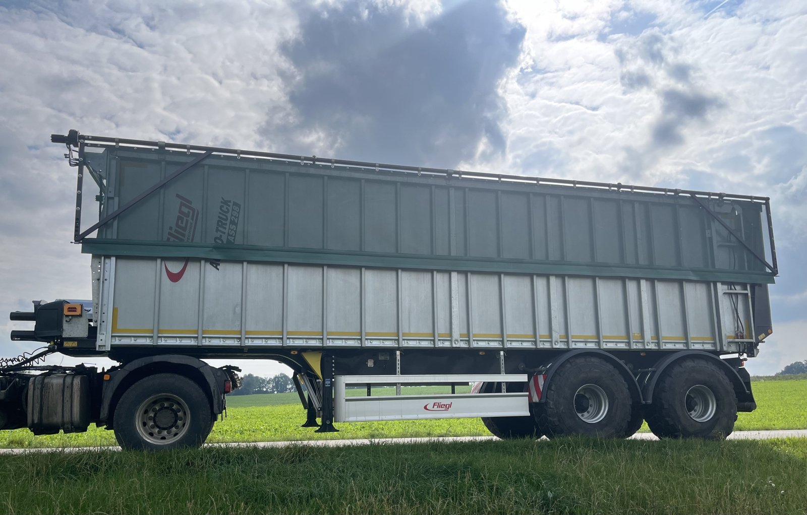 Abschiebewagen typu Fliegl ASS 298 ASW Gigant Agrotruck Häckselwagen, Gebrauchtmaschine v Landsberg (Obrázek 2)