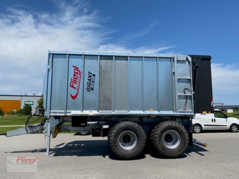 Abschiebewagen del tipo Fliegl ASW 256 Gigant, Gebrauchtmaschine en Mühldorf (Imagen 2)