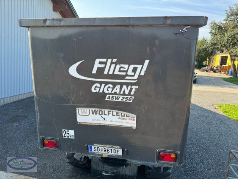 Abschiebewagen des Typs Fliegl ASW 256, Gebrauchtmaschine in Münzkirchen (Bild 10)