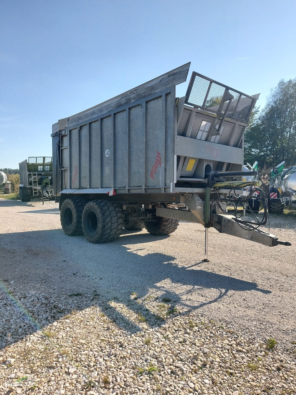 Abschiebewagen Türe ait Fliegl ASW 258 Wechselfahrgestell, Gebrauchtmaschine içinde Pegnitz-Bronn (resim 2)