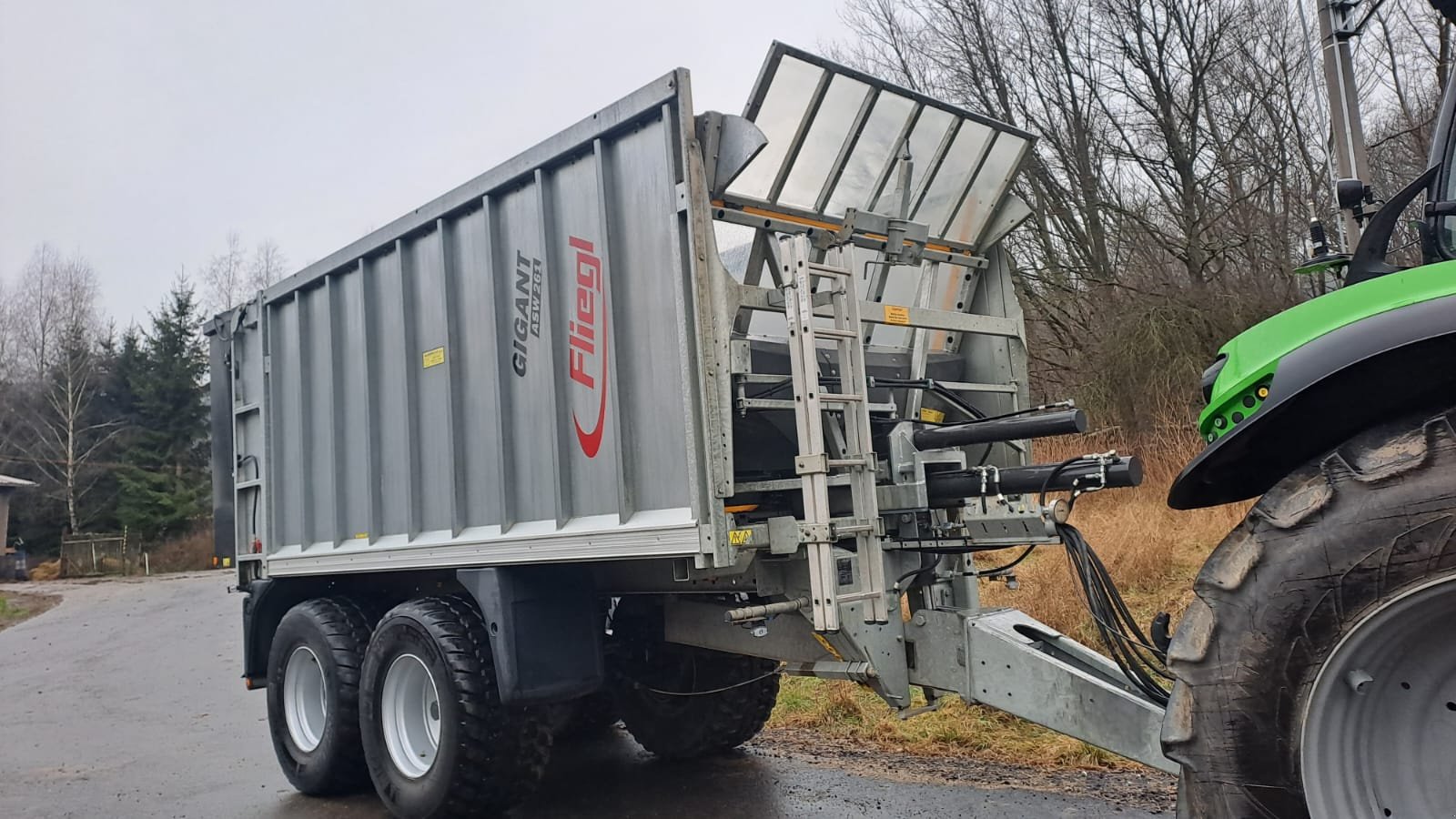 Abschiebewagen des Typs Fliegl ASW 261, Gebrauchtmaschine in Česká Kubice (Bild 2)