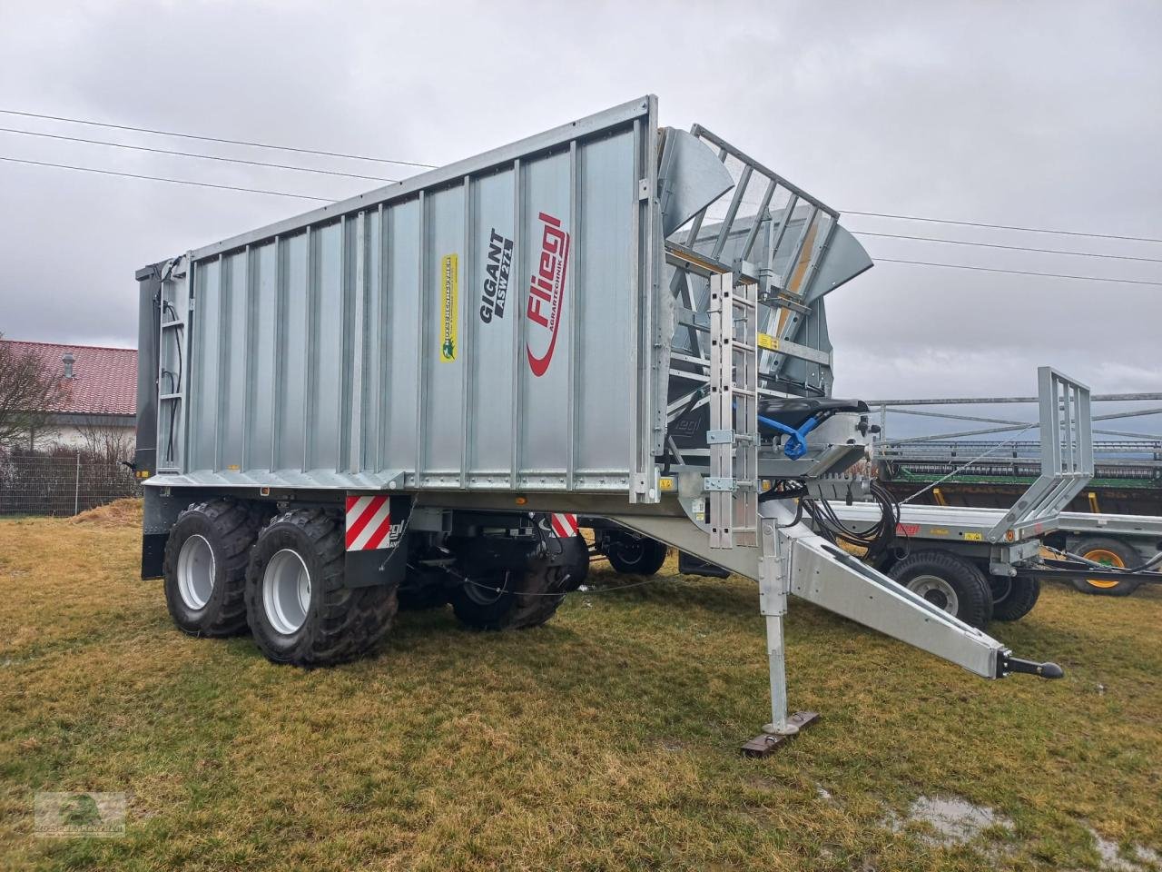 Abschiebewagen a típus Fliegl ASW 271 Fox, Neumaschine ekkor: Steinwiesen (Kép 1)