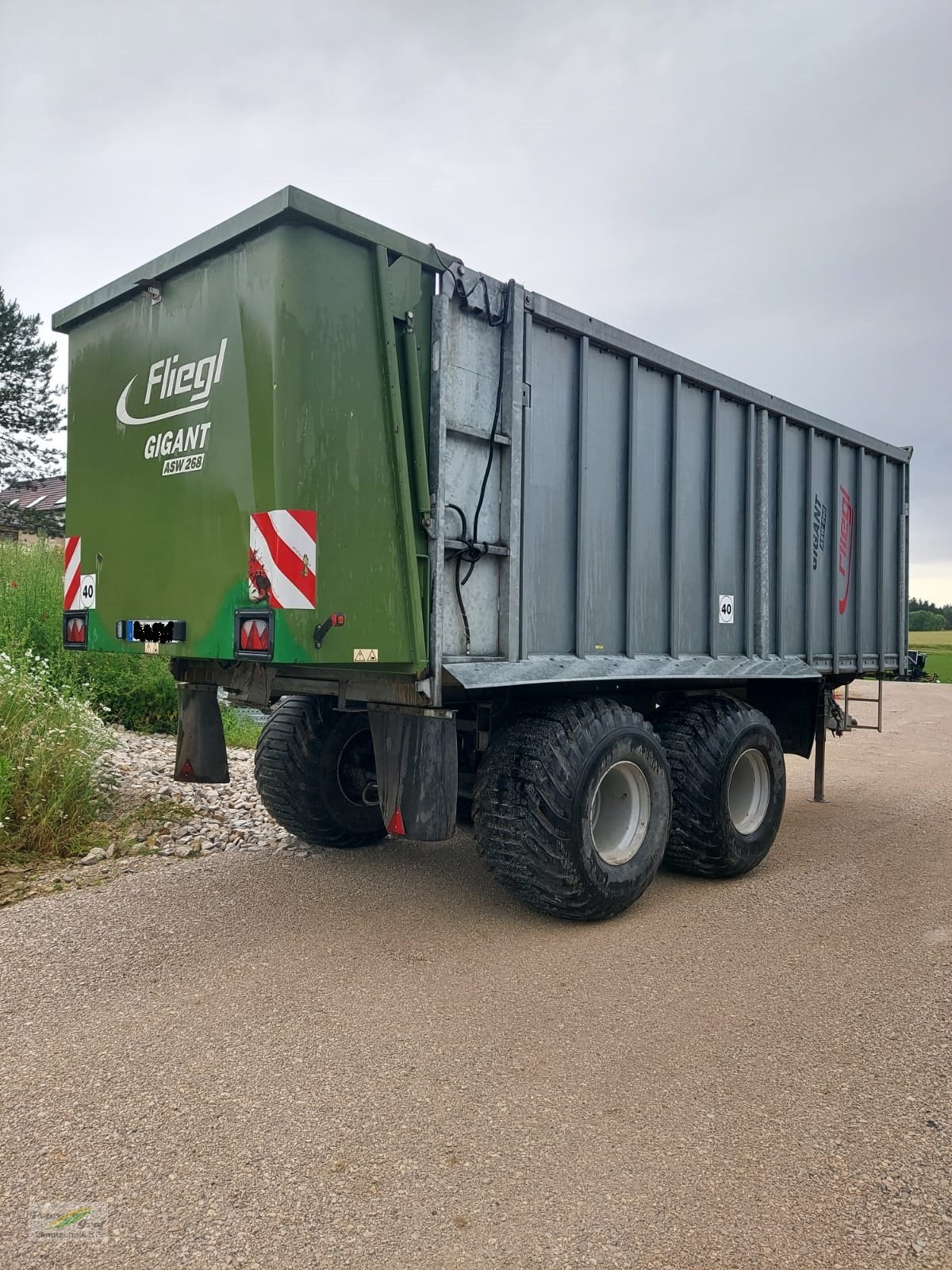 Abschiebewagen des Typs Fliegl Gigant ASW 268, Gebrauchtmaschine in Pegnitz-Bronn (Bild 4)