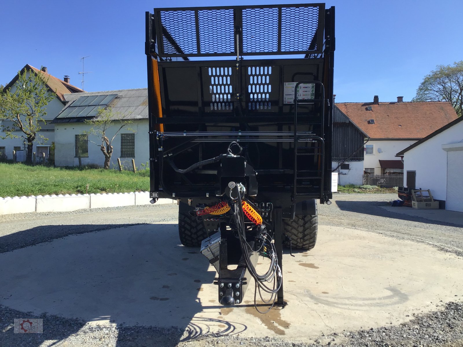 Abschiebewagen tipa Kobzarenko TZP 24t 45m³ Deichselfederung Lenkachse, Neumaschine u Tiefenbach (Slika 13)