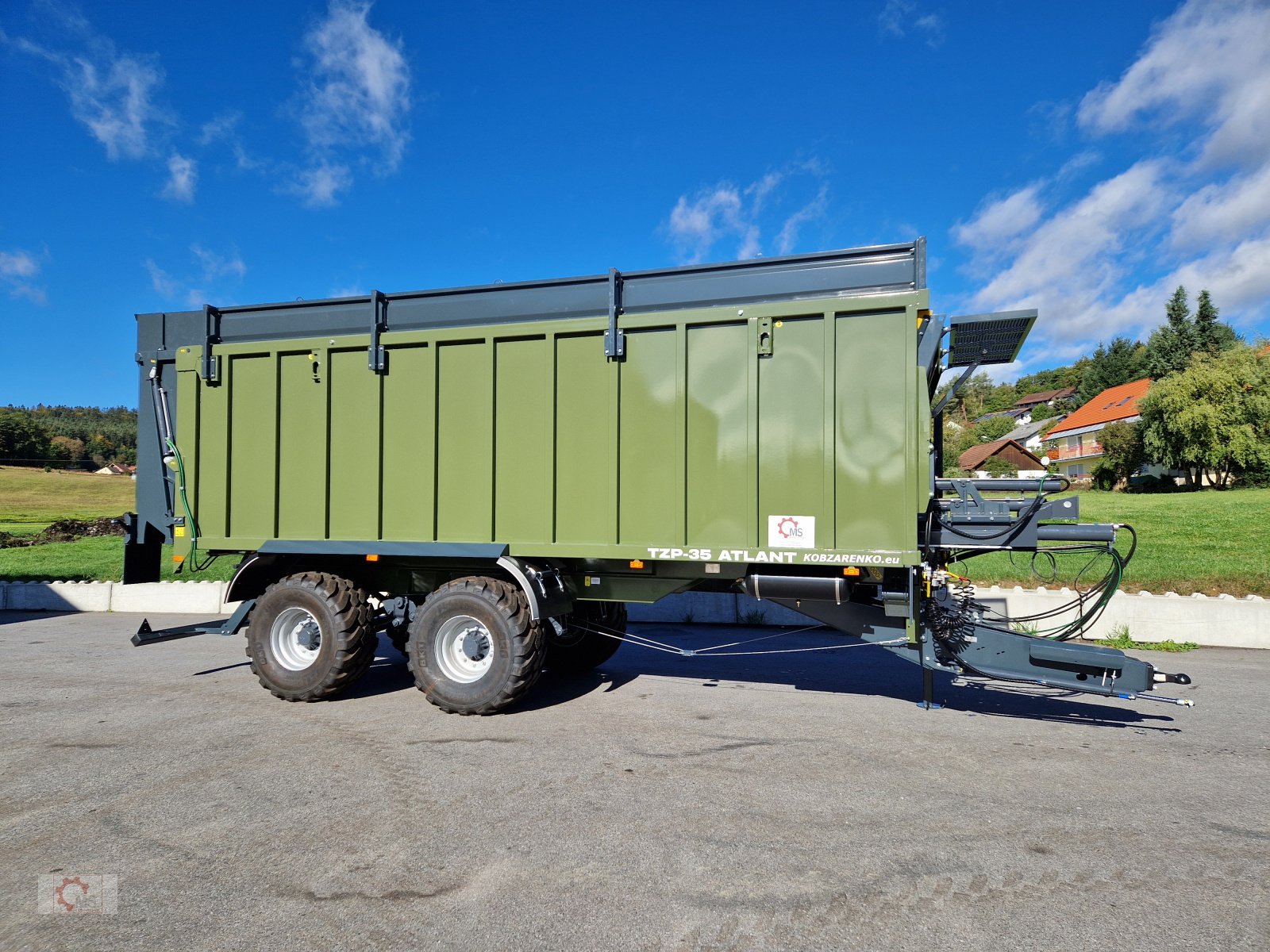 Abschiebewagen Türe ait Kobzarenko TZP 24t 45m³ Zwangslenkung Deichselfederung, Neumaschine içinde Tiefenbach (resim 1)