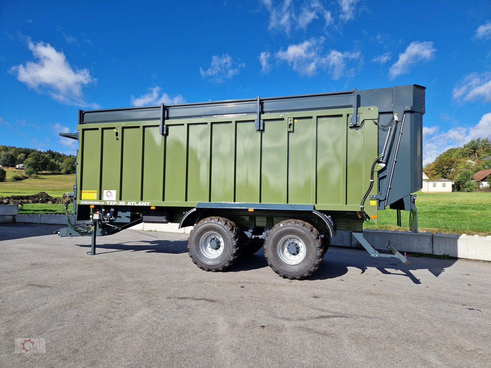 Abschiebewagen Türe ait Kobzarenko TZP 24t 45m³ Zwangslenkung Deichselfederung, Neumaschine içinde Tiefenbach (resim 19)