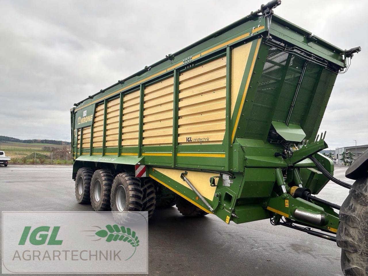 Abschiebewagen Türe ait Krone TX 560, Gebrauchtmaschine içinde Nabburg (resim 9)