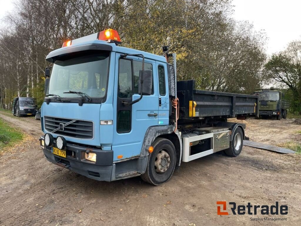 Abschiebewagen za tip Volvo FL220, Gebrauchtmaschine u Rødovre (Slika 1)