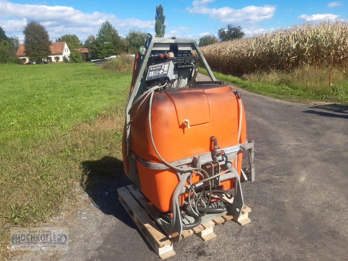 Anbau-Gebläsespritze van het type DRAGONE Athos V300 T700 bzw. K1 300 G600, Gebrauchtmaschine in Wies (Foto 20)