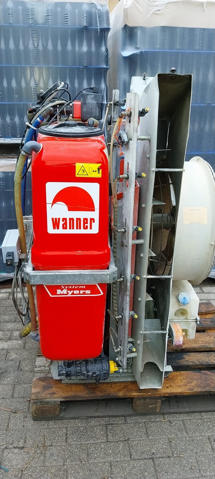 Anbau-Gebläsespritze del tipo Wanner DAL 24, Gebrauchtmaschine en Ihringen (Imagen 1)