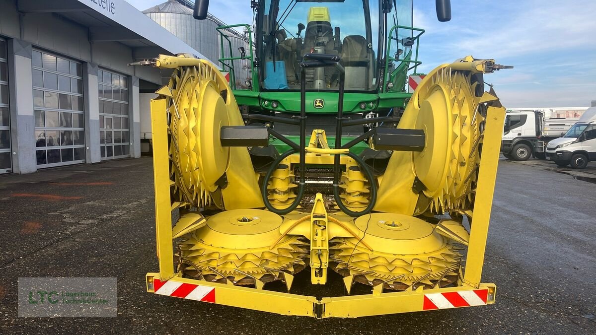 Anbauhäcksler & Anhängehäcksler des Typs John Deere 8400i, Vorführmaschine in Herzogenburg (Bild 13)