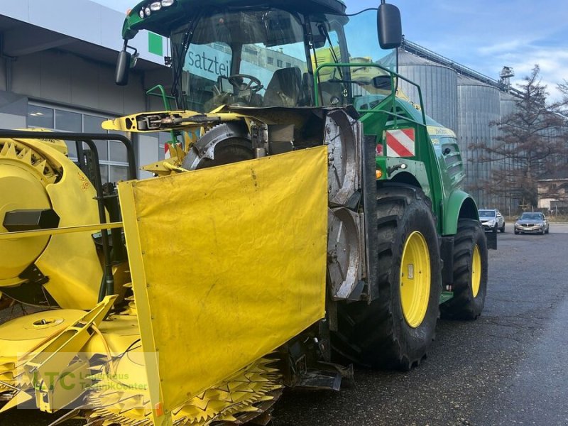 Anbauhäcksler & Anhängehäcksler des Typs John Deere 8400i, Vorführmaschine in Herzogenburg