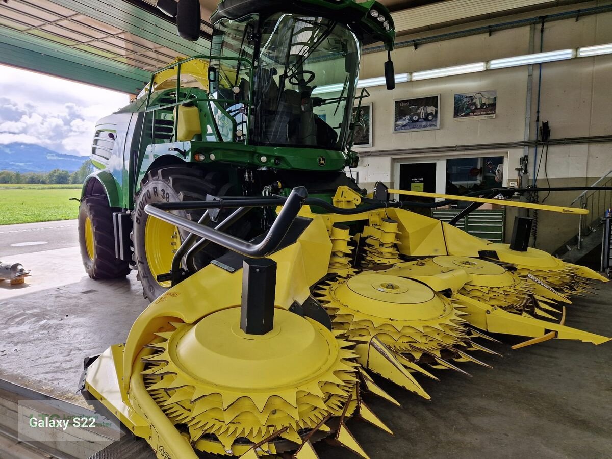 Anbauhäcksler & Anhängehäcksler of the type John Deere 8500, Vorführmaschine in Korneuburg (Picture 10)