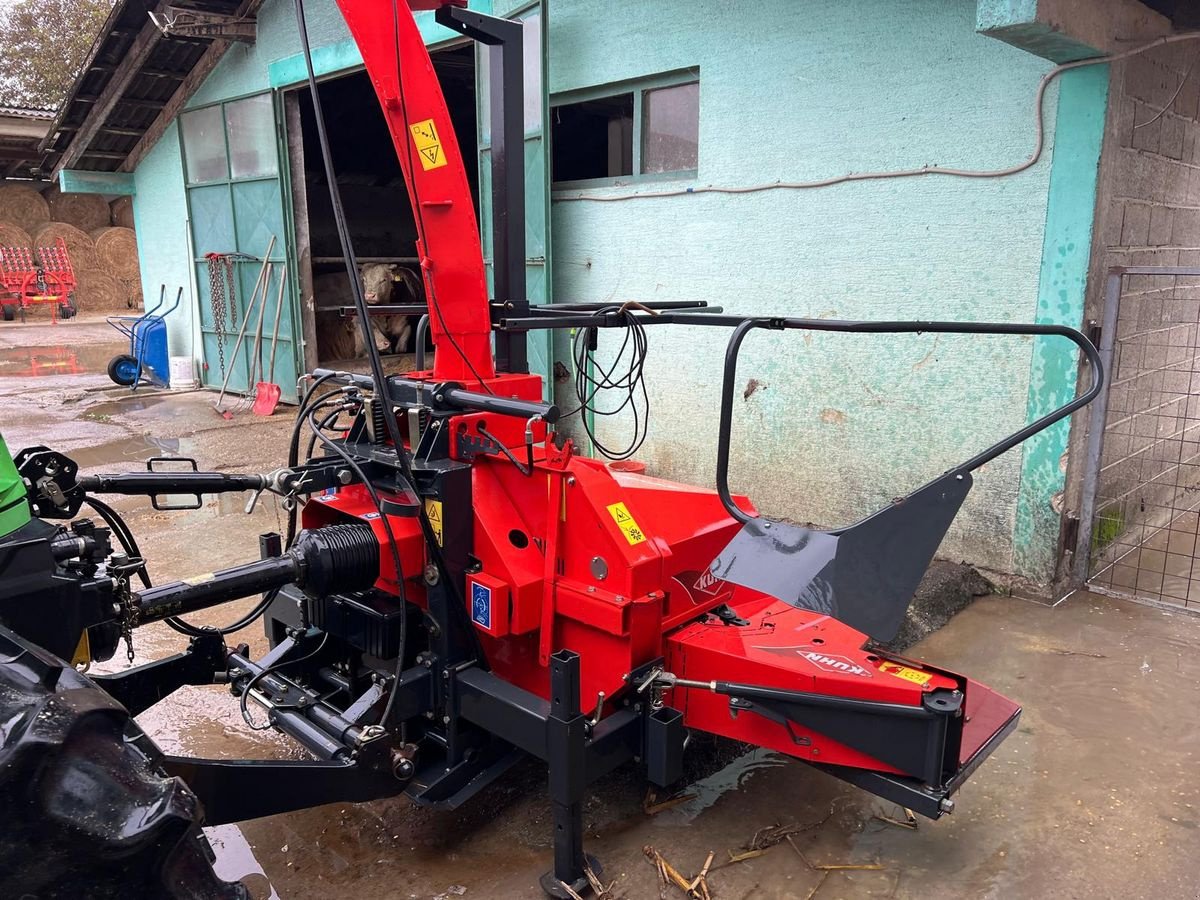 Anbauhäcksler & Anhängehäcksler van het type Kuhn Kuhn MC 180S quattro, Gebrauchtmaschine in Rovisce (Foto 5)