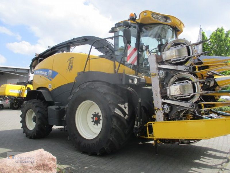 Anbauhäcksler & Anhängehäcksler du type New Holland FR 700, Gebrauchtmaschine en Altenberge (Photo 4)