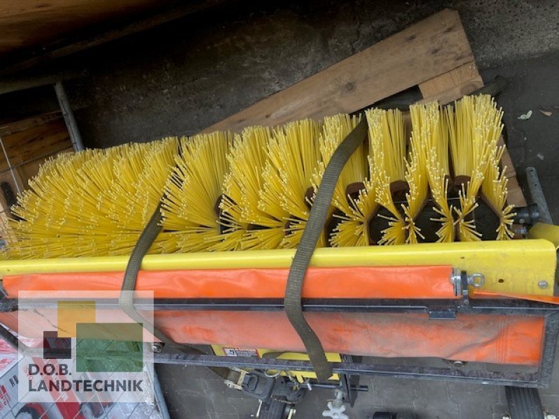 Anbaukehrmaschine tip John Deere Kehrmaschine Serien 700/900/1R, Gebrauchtmaschine in Regensburg (Poză 2)