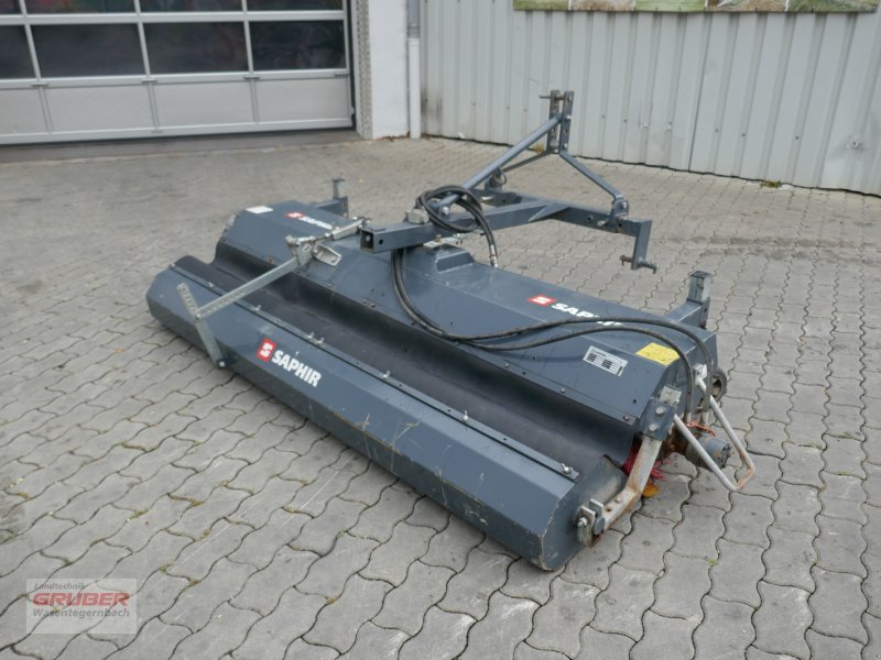 Anbaukehrmaschine del tipo Saphir FKM 231, Gebrauchtmaschine en Dorfen