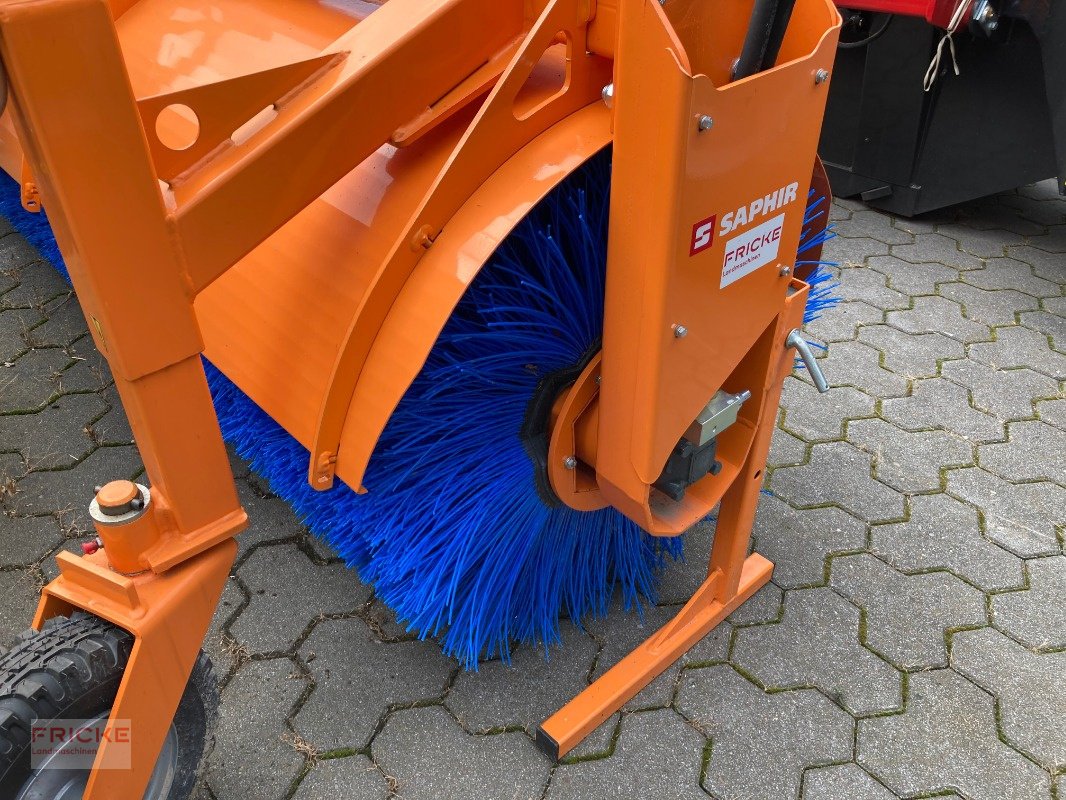 Anbaukehrmaschine van het type Saphir SKM 28 Kehrmaschine, Neumaschine in Bockel - Gyhum (Foto 3)