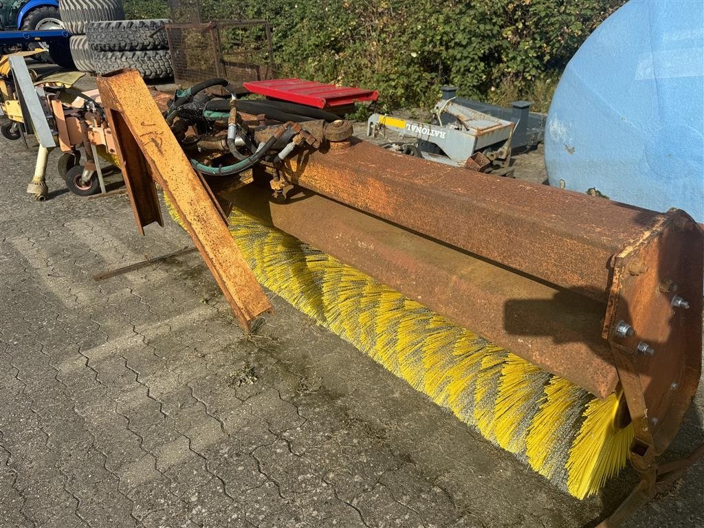 Anbaukehrmaschine van het type Stensballe HWH 2.30 meter, Gebrauchtmaschine in Ringe (Foto 1)