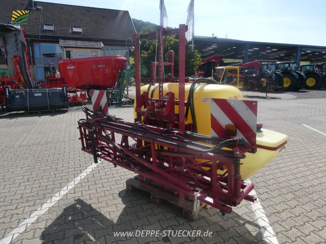 Anbauspritze van het type Hardi 1302 NV, Gebrauchtmaschine in Lauterberg/Barbis (Foto 4)