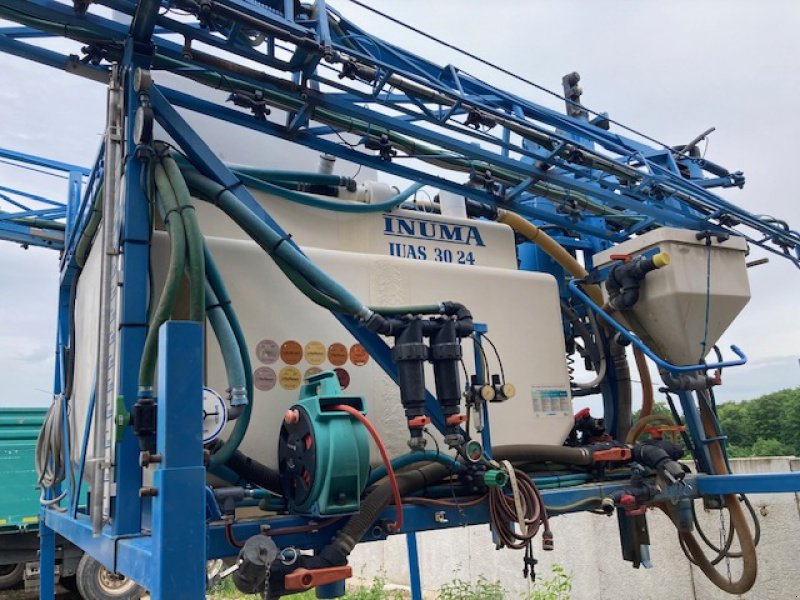 Anbauspritze des Typs Inuma IUAS 3024 Aufbauspritze, Gebrauchtmaschine in Bebra (Bild 5)