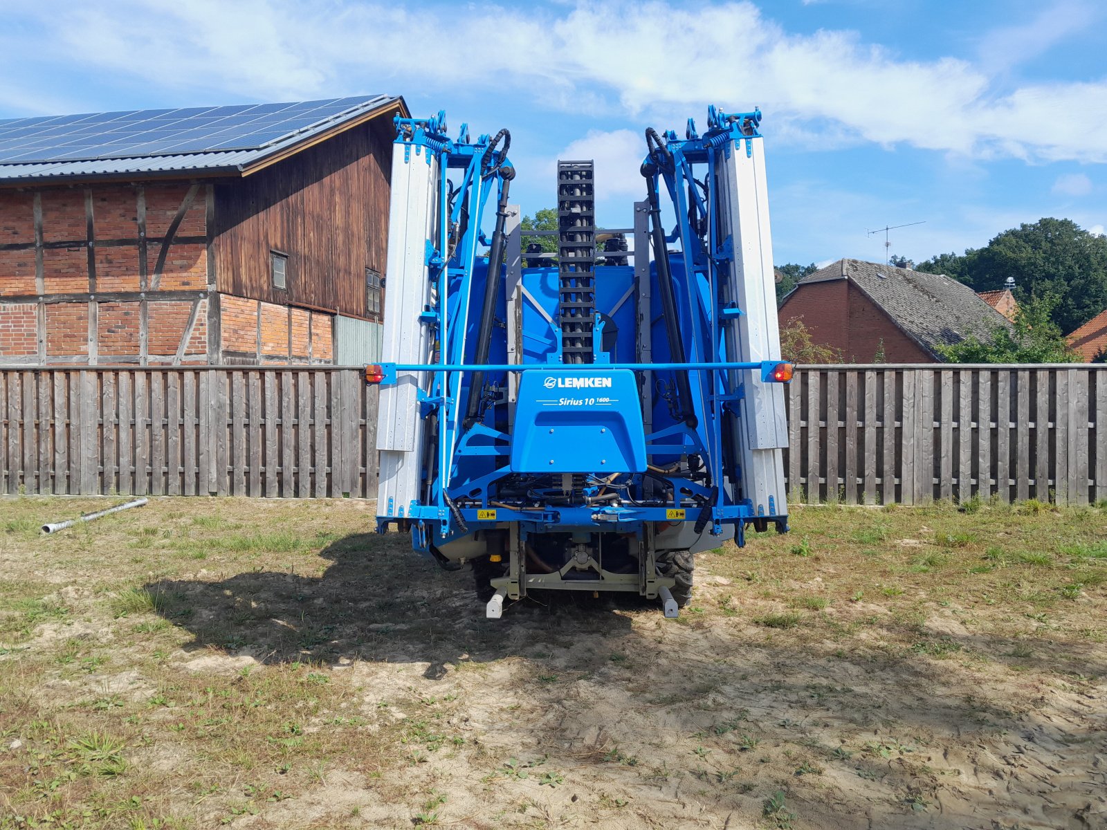 Anbauspritze des Typs Lemken Sirius 10/1600, Gebrauchtmaschine in Kattien (Bild 3)