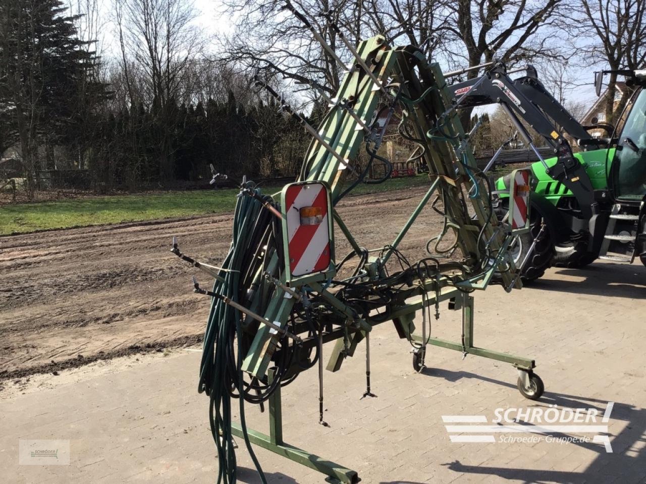 Anbauspritze van het type Sonstige DREIDÜSENGABEL 10,00 M, Gebrauchtmaschine in Langförden (Foto 1)