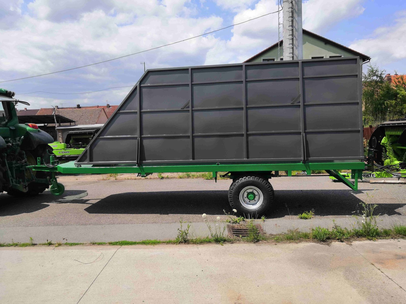 Anhänger Türe ait Agrotip Hoptrailer 200, Neumaschine içinde Roudnice nad Labem (resim 4)