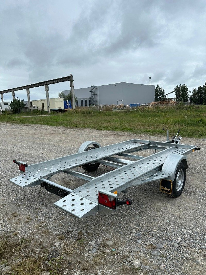 Anhänger del tipo Daltec Autotransportanhänger, Ausstellungsmaschine In Avenches (Immagine 1)