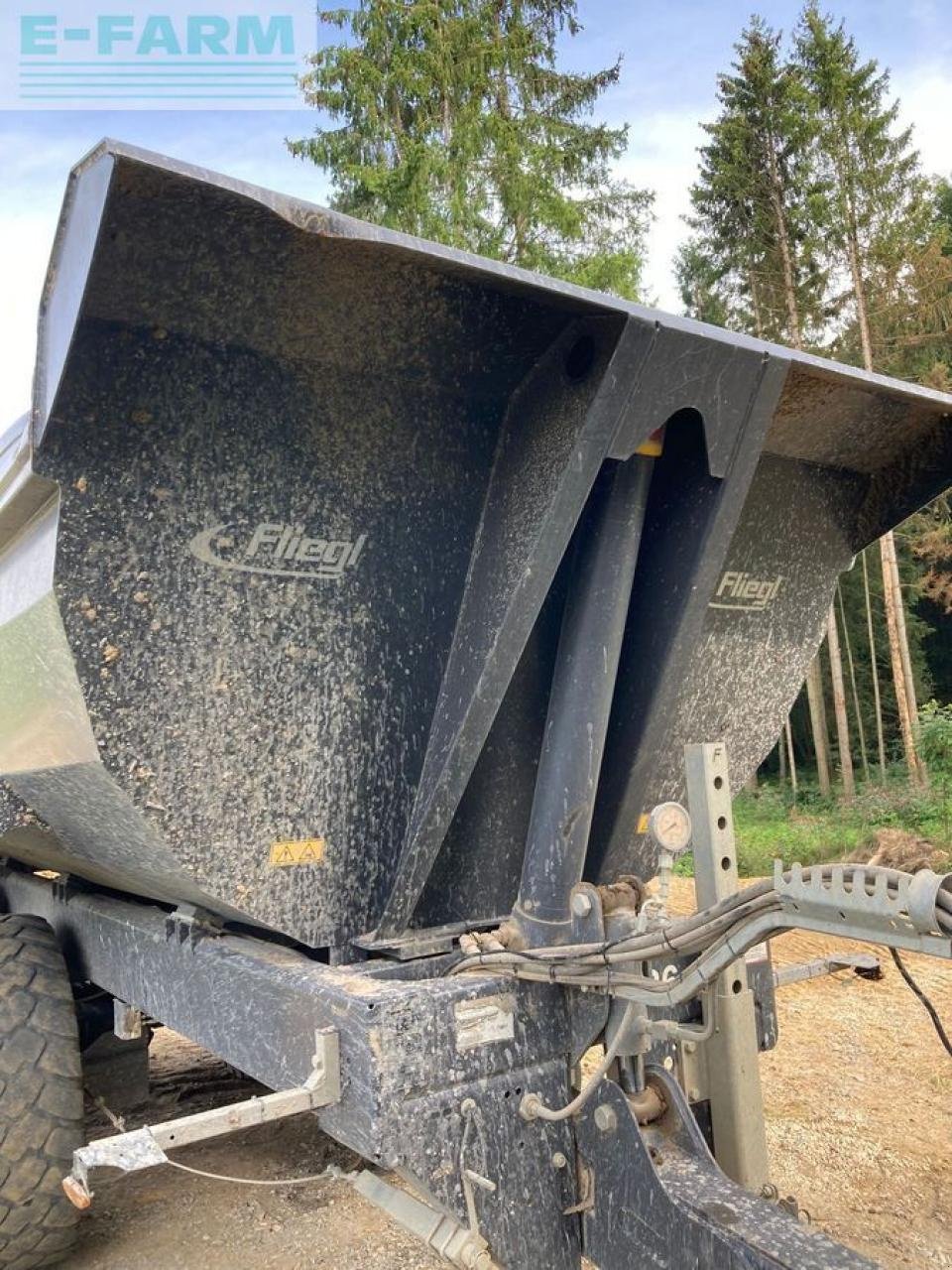 Anhänger des Typs Fliegl stone master 252 profi tandem, Gebrauchtmaschine in NEUKIRCHEN V. WALD (Bild 2)